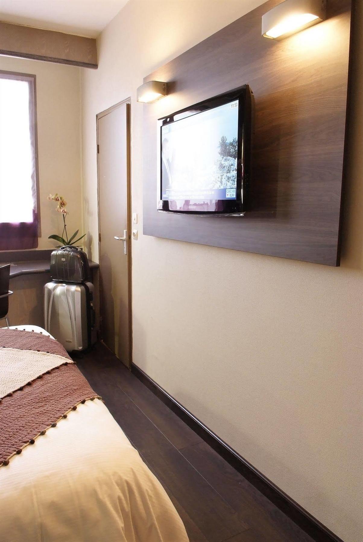 Hotel Gratte-Ciel Ariana Villeurbanne Dış mekan fotoğraf