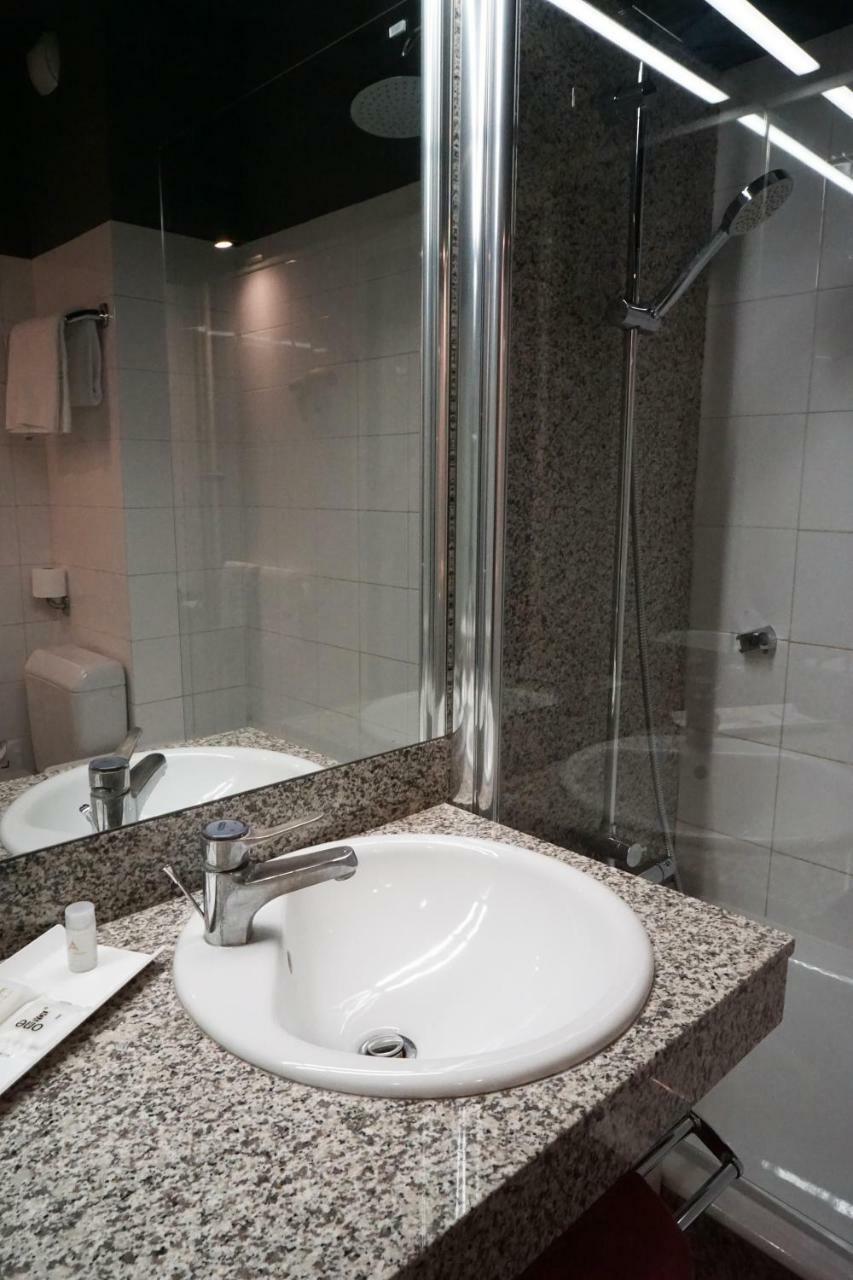 Hotel Gratte-Ciel Ariana Villeurbanne Dış mekan fotoğraf